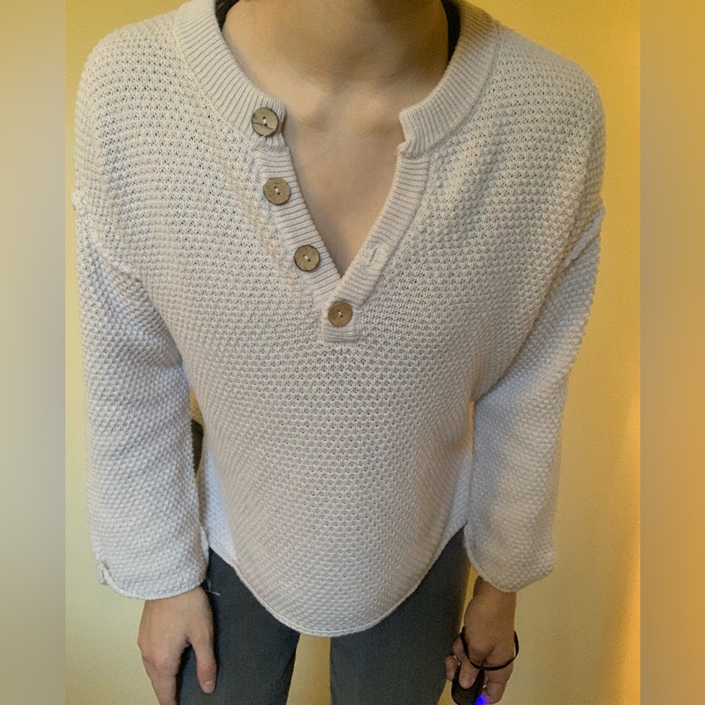 Blu-pepper button up sweater